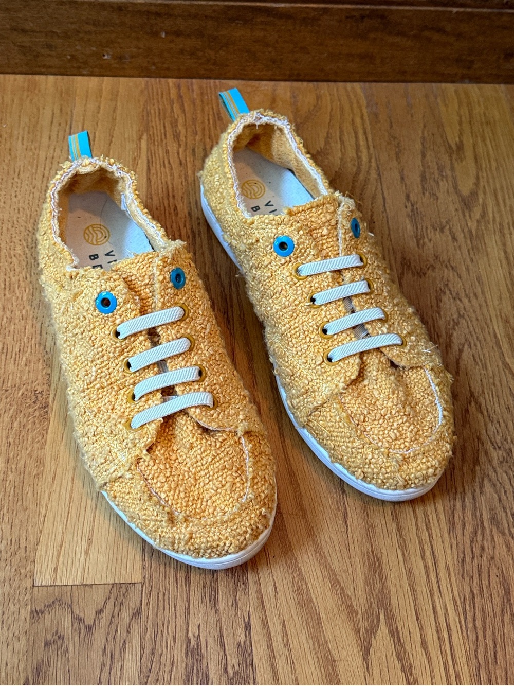 Vionic Beach Pismo Sneakers Orthotic Insole Comfort Yellowish/Blue Women’s Sz 9 - Picture 10 of 10